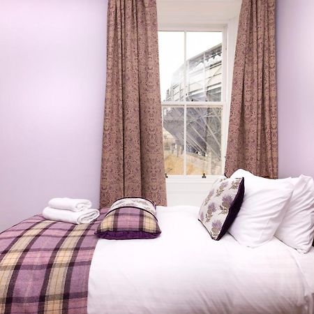 Joivy Cozy Apt Near Edinburgh Castle Exteriör bild