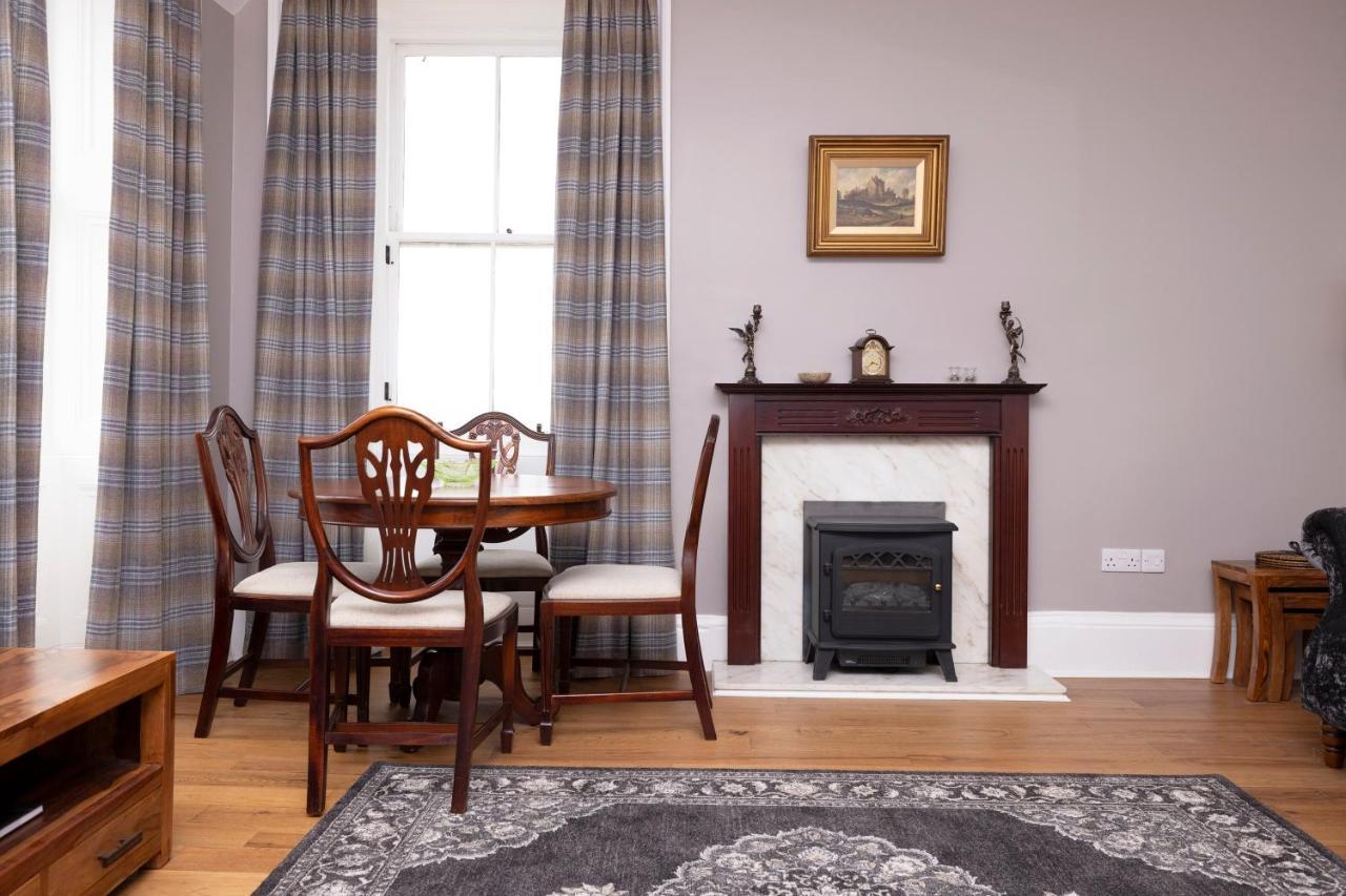 Joivy Cozy Apt Near Edinburgh Castle Exteriör bild