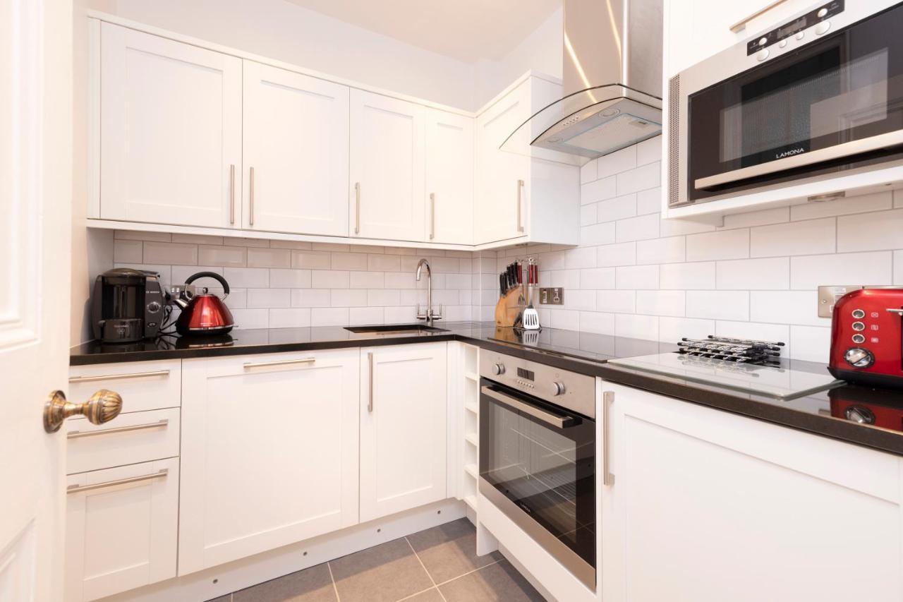 Joivy Cozy Apt Near Edinburgh Castle Exteriör bild