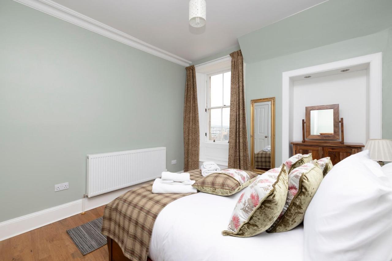 Joivy Cozy Apt Near Edinburgh Castle Exteriör bild